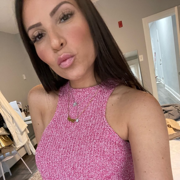 Meet your Posher, Shir - Picture 1 of 5